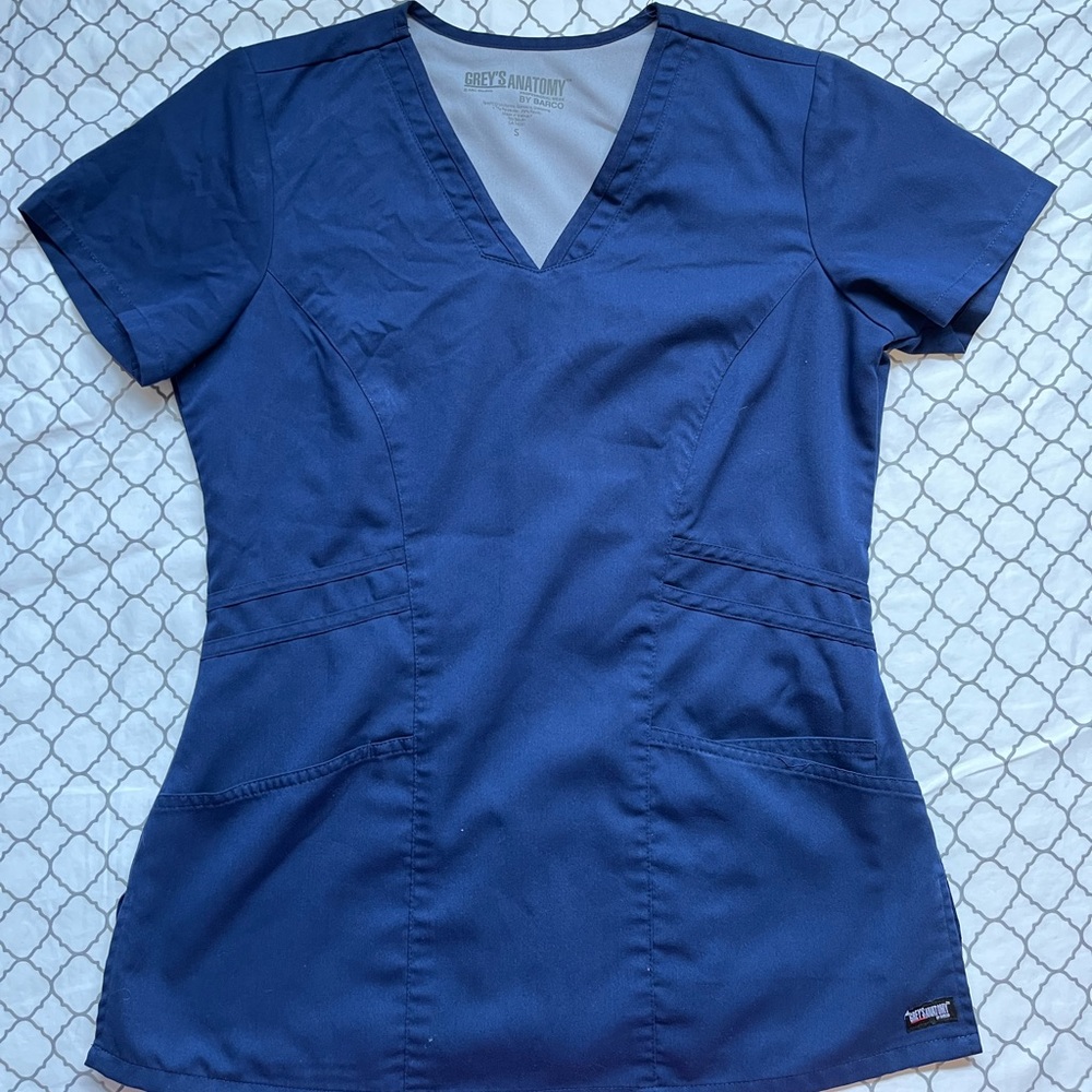 Greys anatomy scrub top size small
